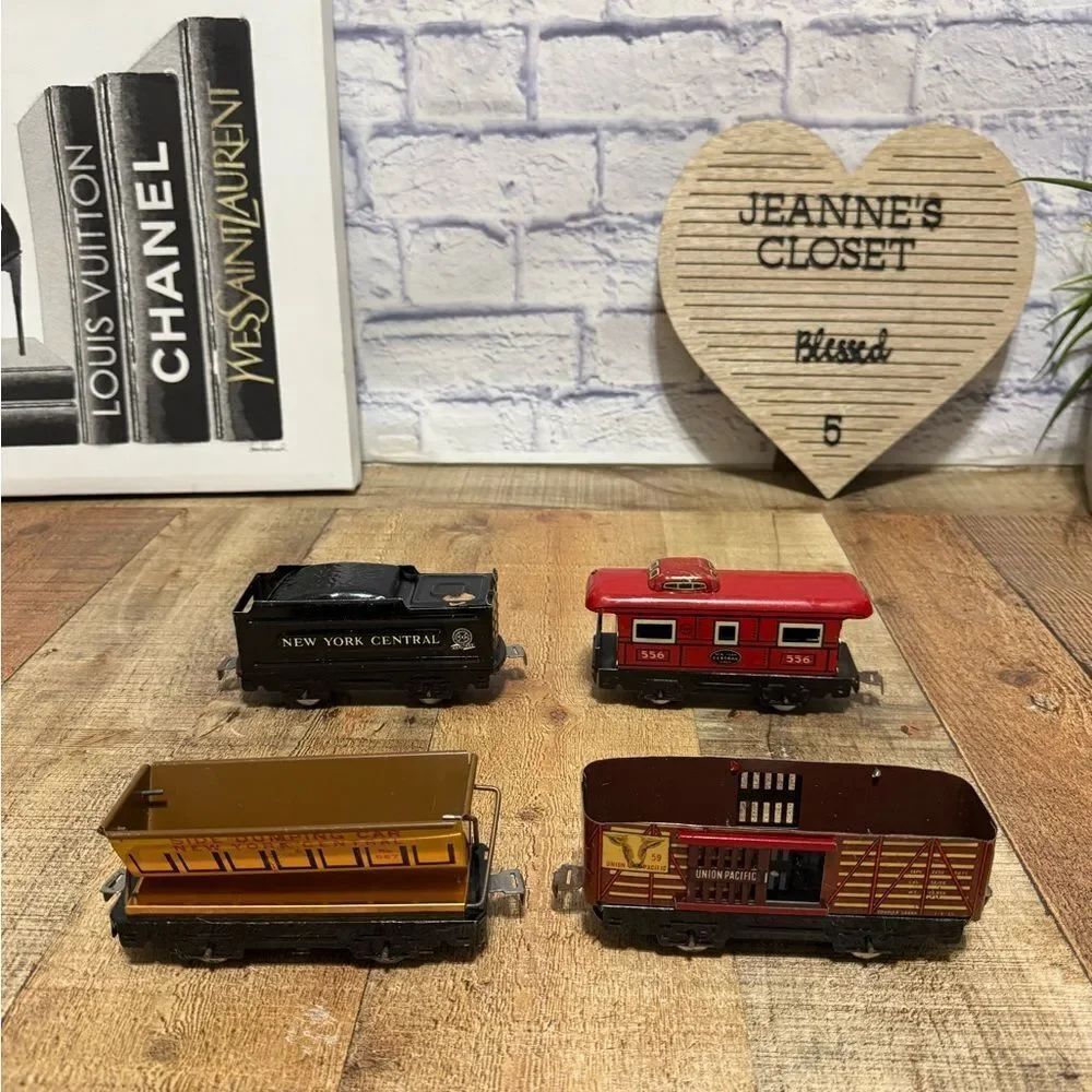 Marx Train Vintage Bundle 4 Cars Metal
